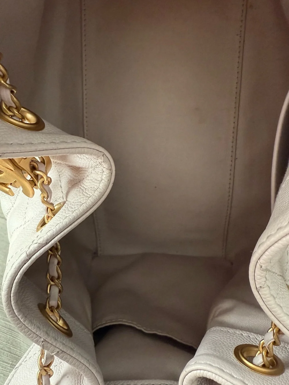 CHANEL rare color